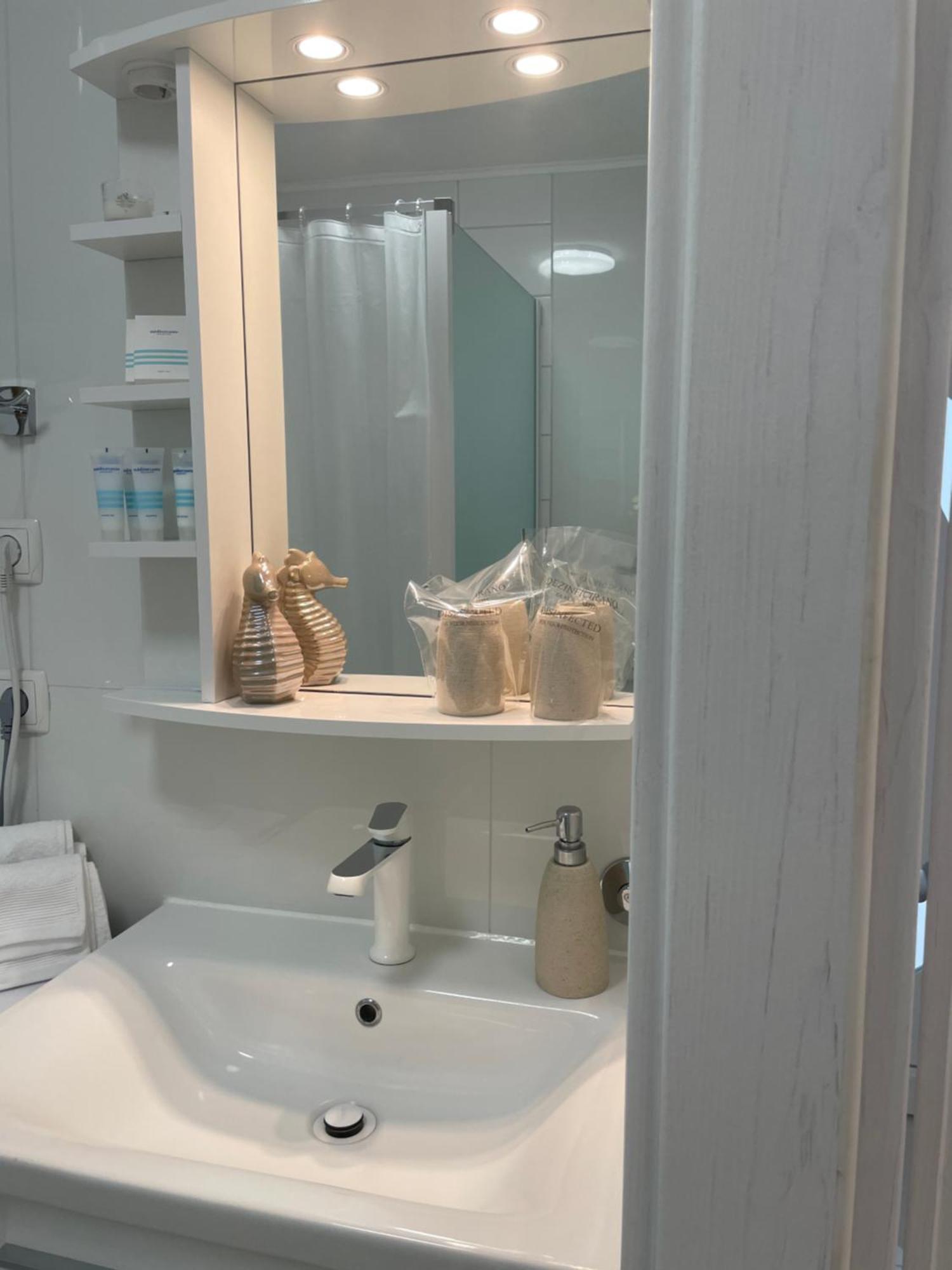 Apartment Gaviota Krk 克尔克 外观 照片
